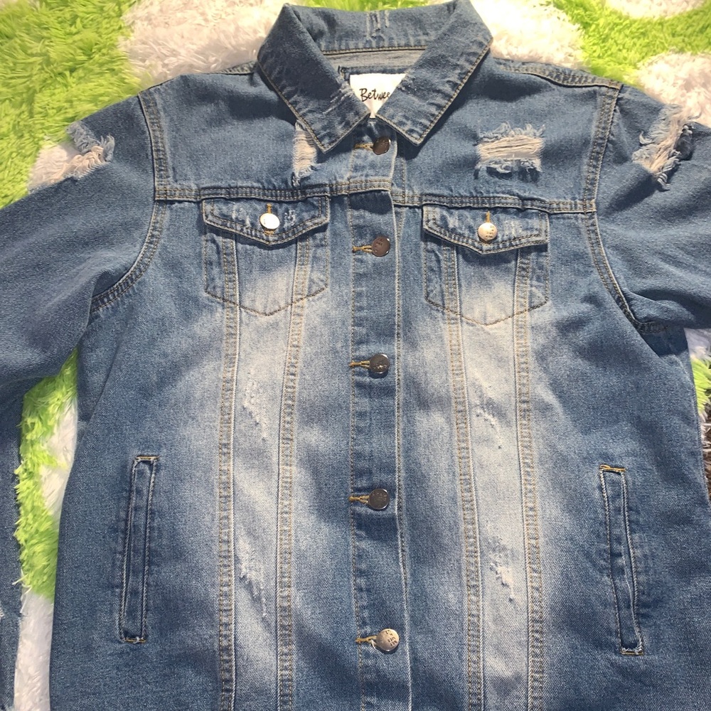 Jean jacket - Picture 2 of 6